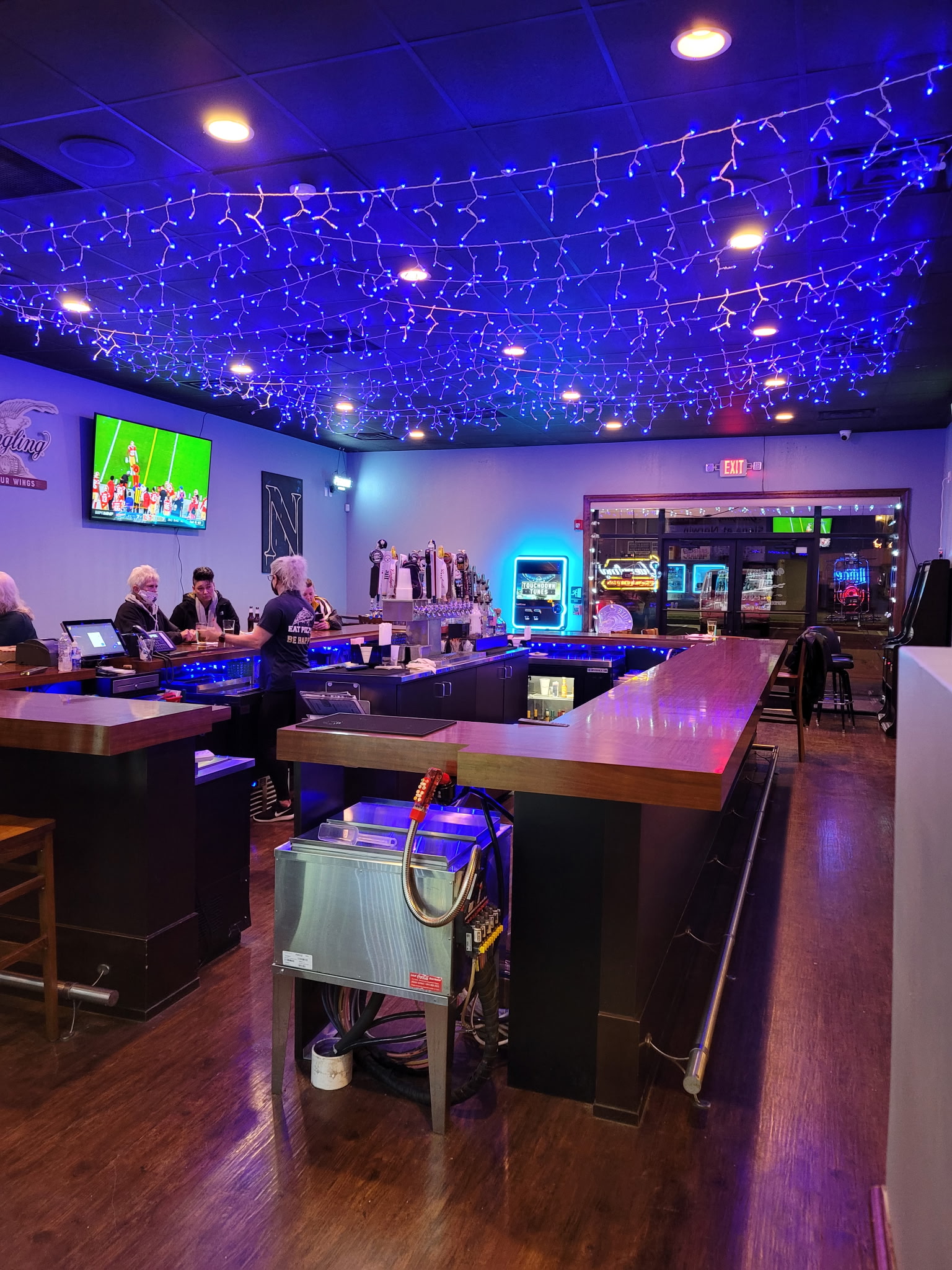 Siena at Norwin Inside Bar